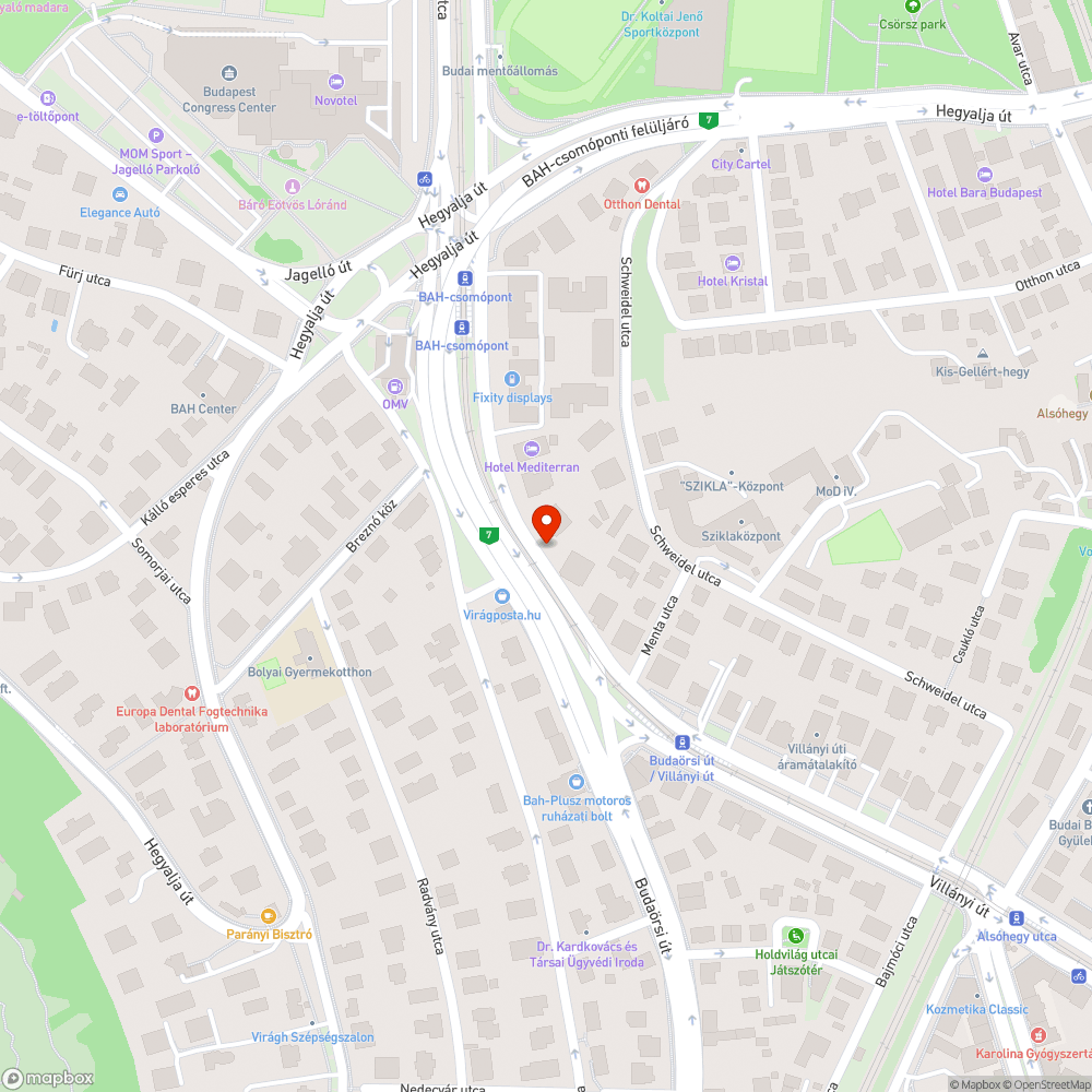 Nagyon csúnyán bemélyedt az út bejelentés helye