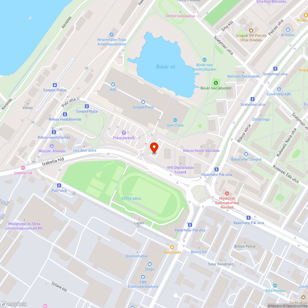 Rendszám nélküli autóroncs egy éve elhagyatottan bejelentés helye