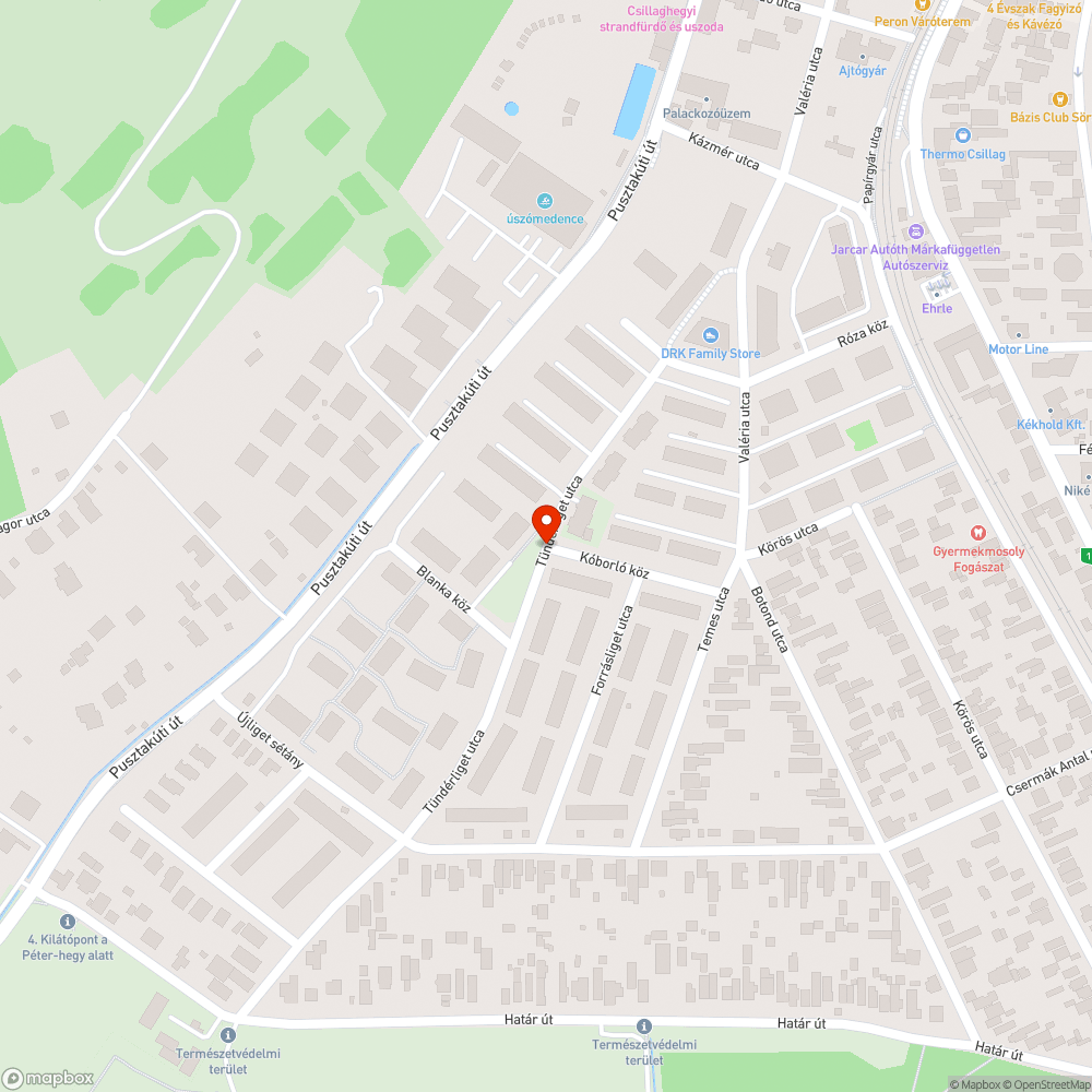 Hézag a járdán - kerekesszékkel nem járható bejelentés helye