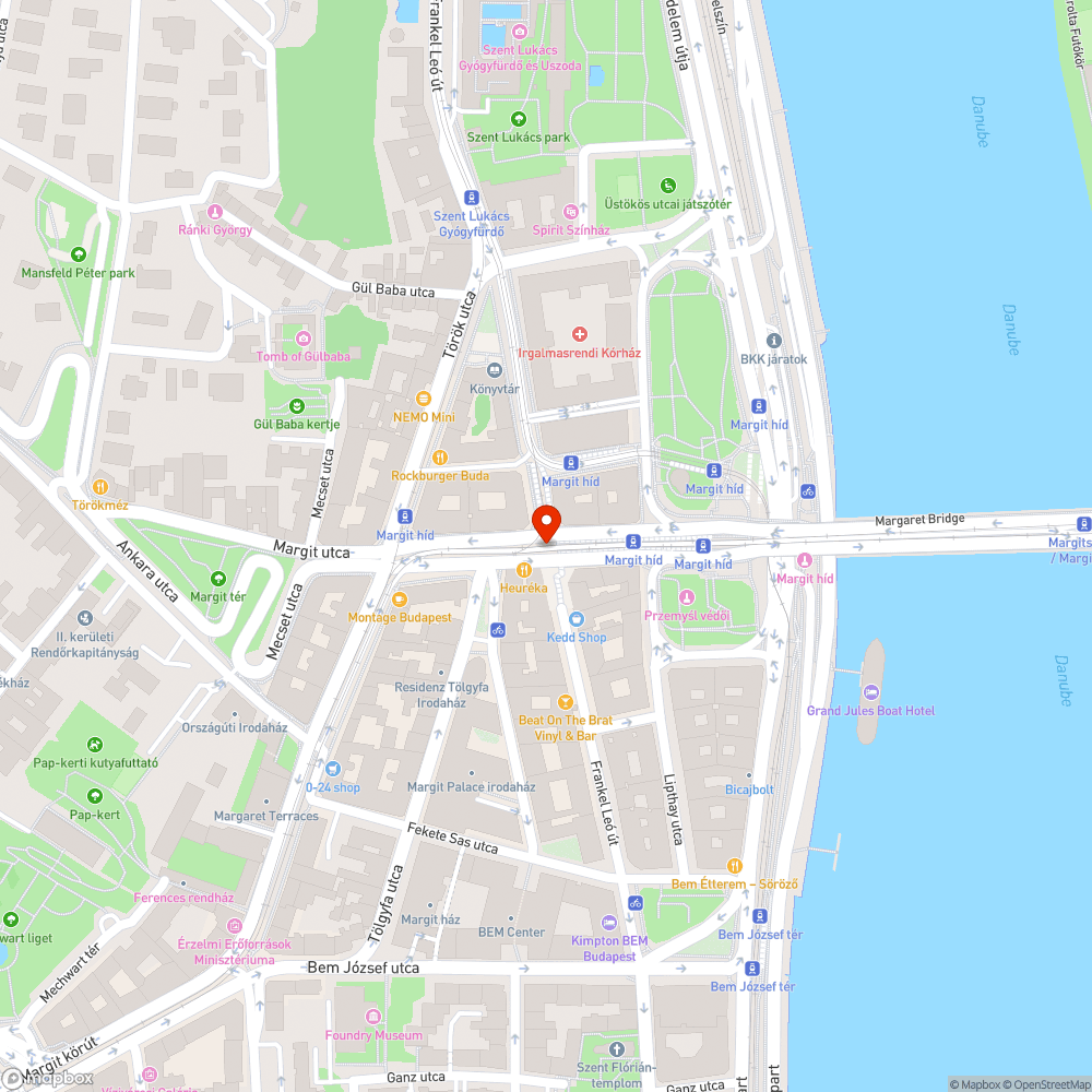 Gyalogosokra is veszélyes kátyú bejelentés helye