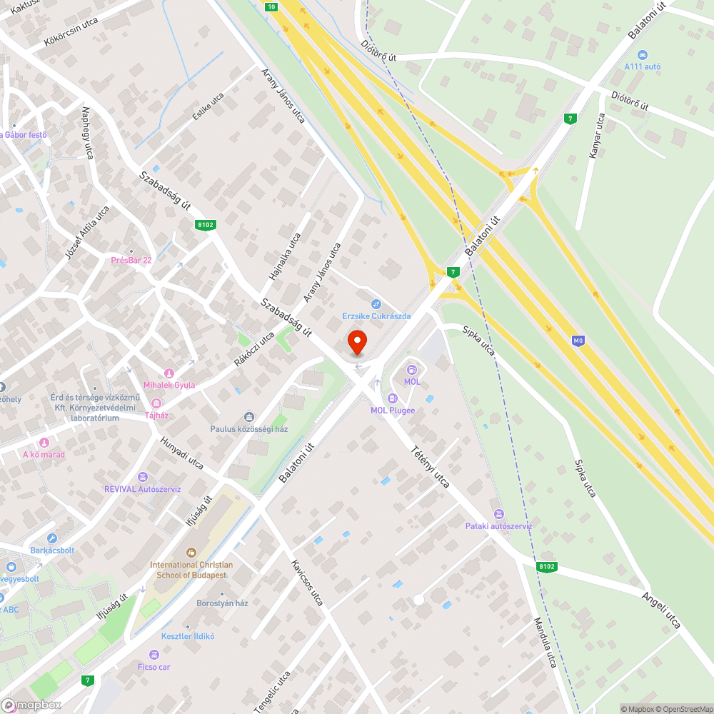 Napok óta egy totál káros auto áll .. bejelentés helye