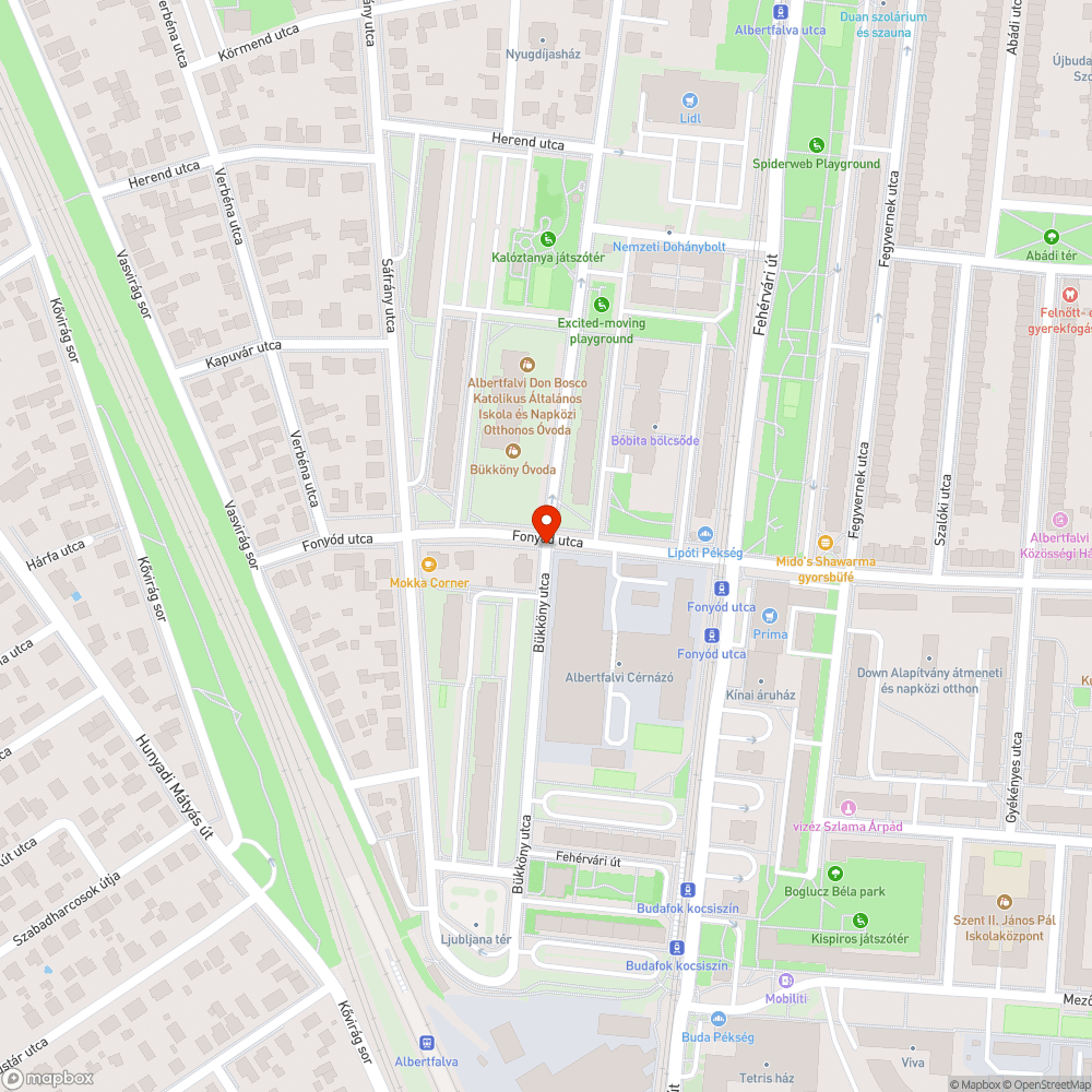 Grafitis a villamos megálló bejelentés helye