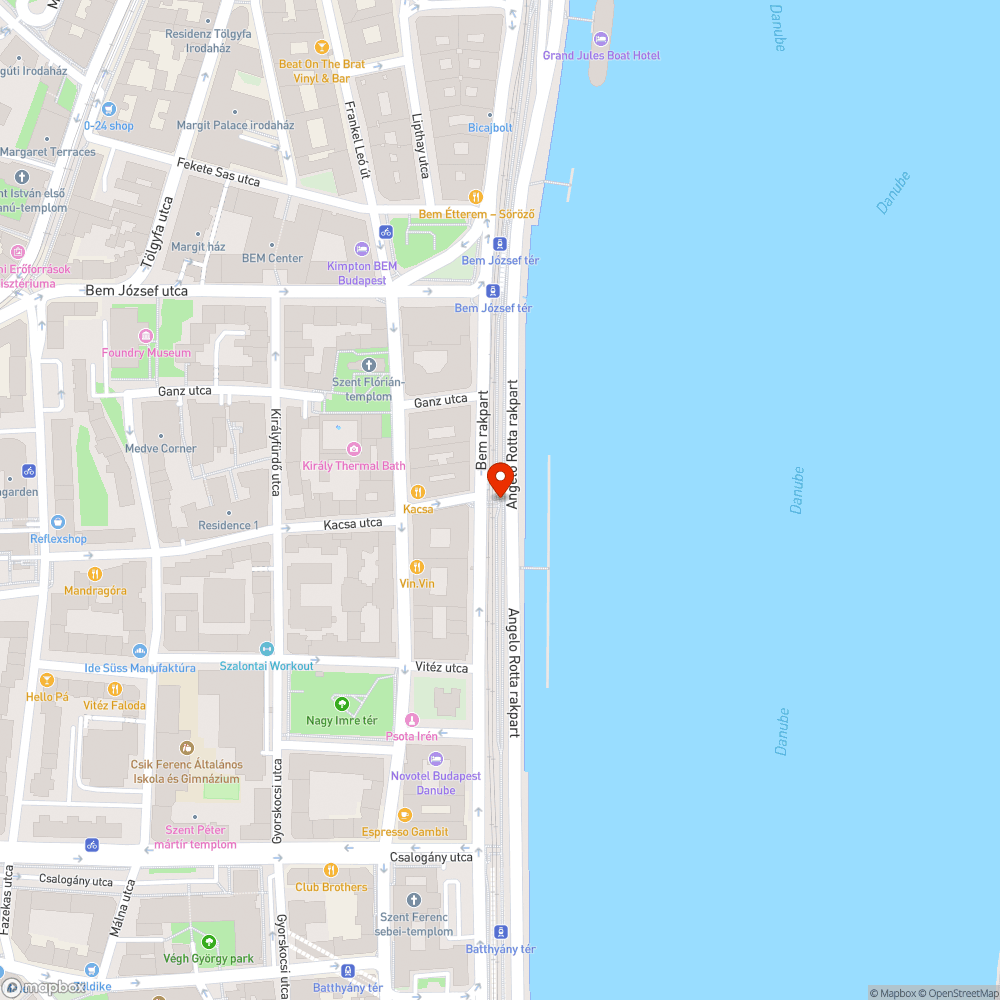 Kidöntött közlekedési tábla bejelentés helye