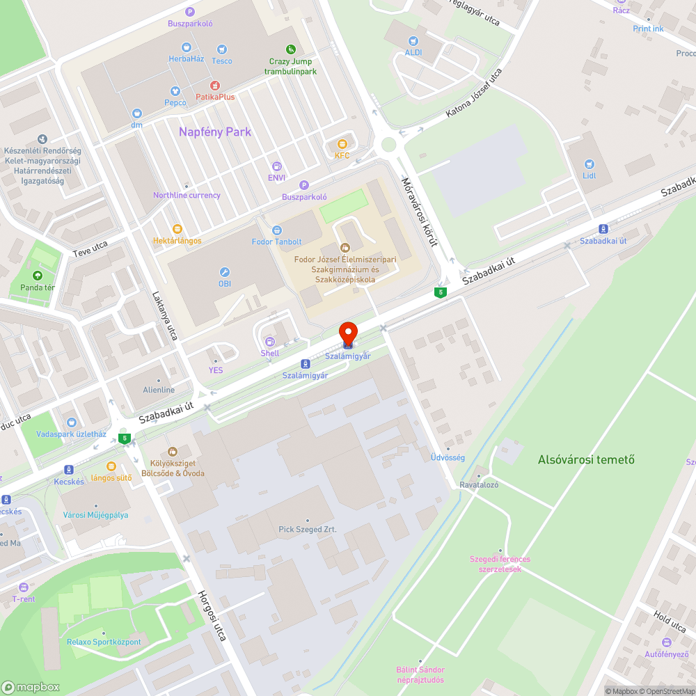 Megdőlt, földből kiszakított pad bejelentés helye