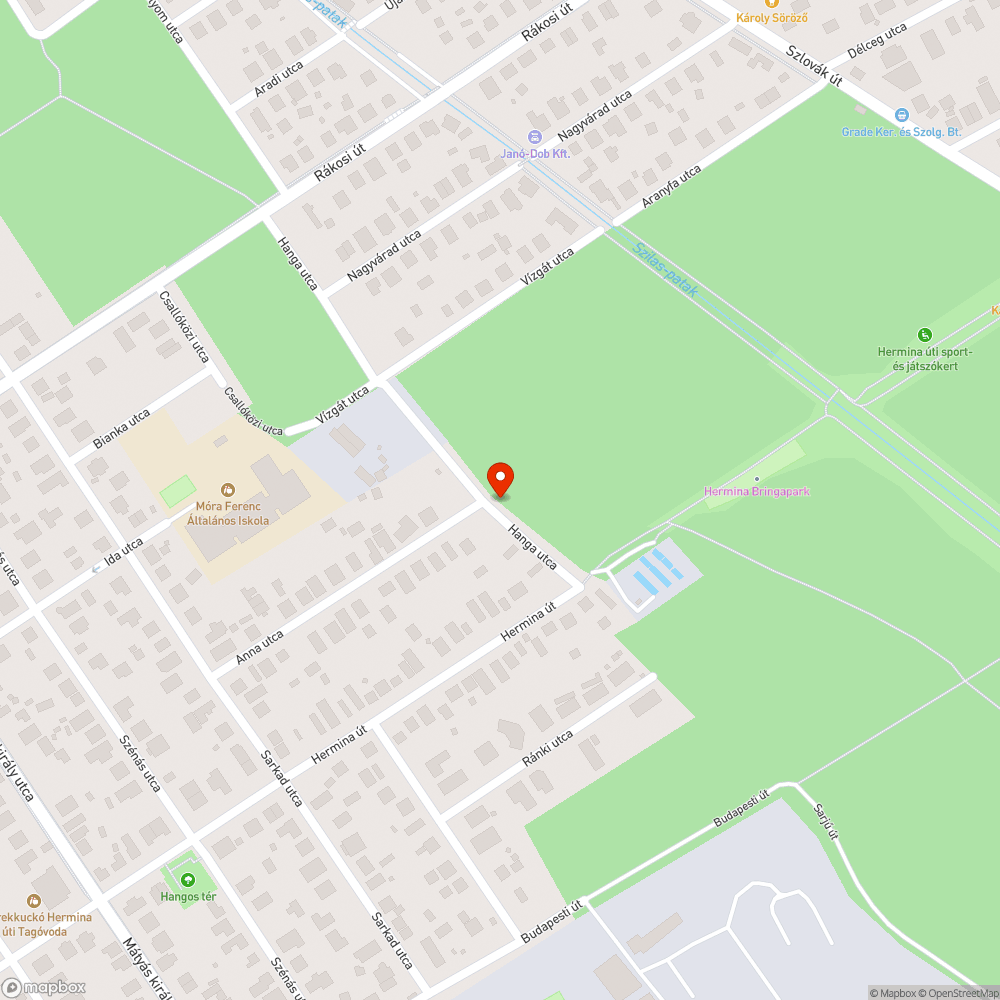 Fűben heverő kerékpáros jelzőtábla bejelentés helye