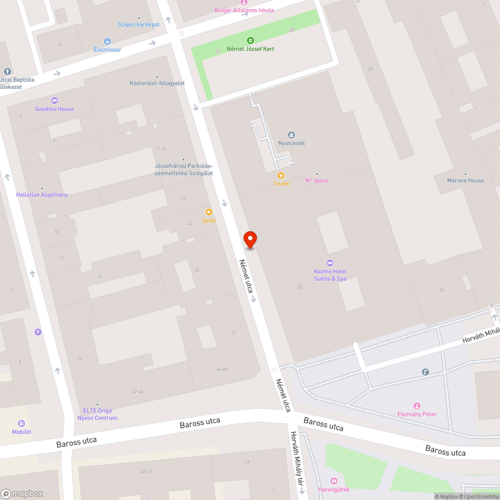 Betonbucka a járda közepén bejelentés helye