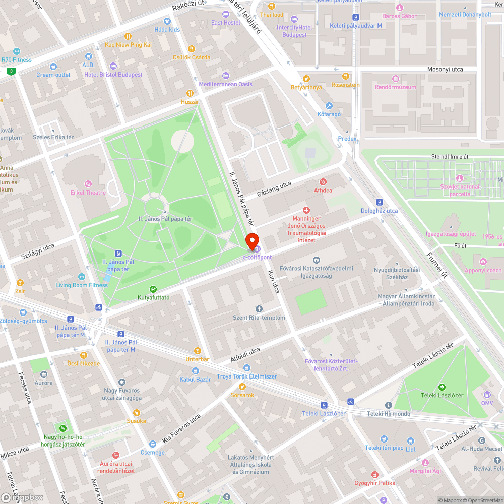 Rossz helyen - a futópálya közepén - van a kerékpártámasz bejelentés helye