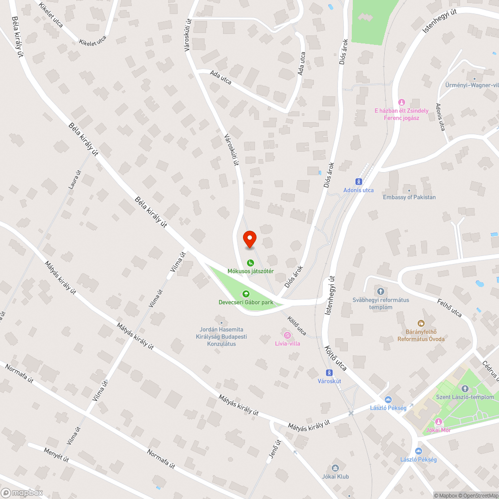 Összetört sakktábla bejelentés helye