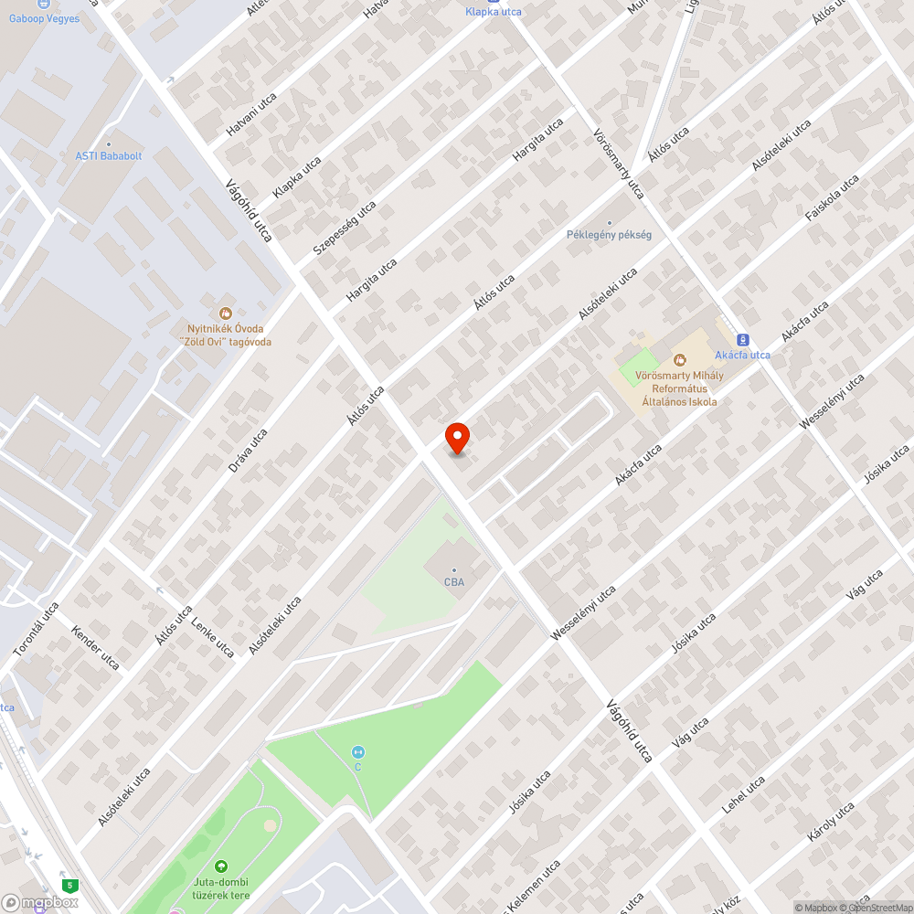 Kábeltel feliratú fedlap kiáll a járdából bejelentés helye