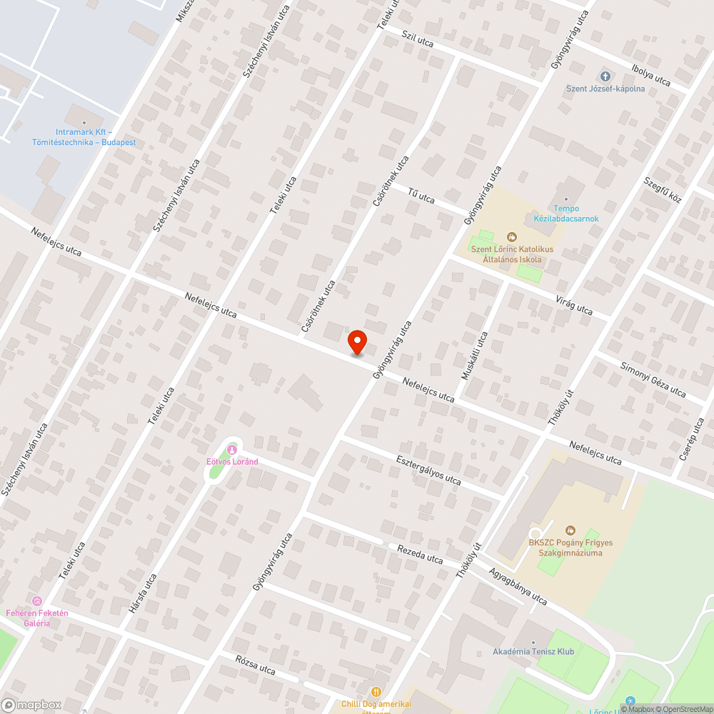 Szemetes kert a buszmegállóban bejelentés helye