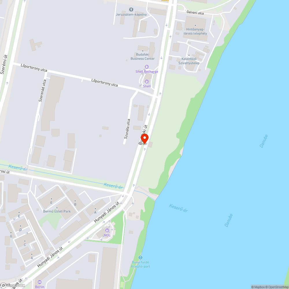 Két csatorna körül megsérült az aszfalt bejelentés helye