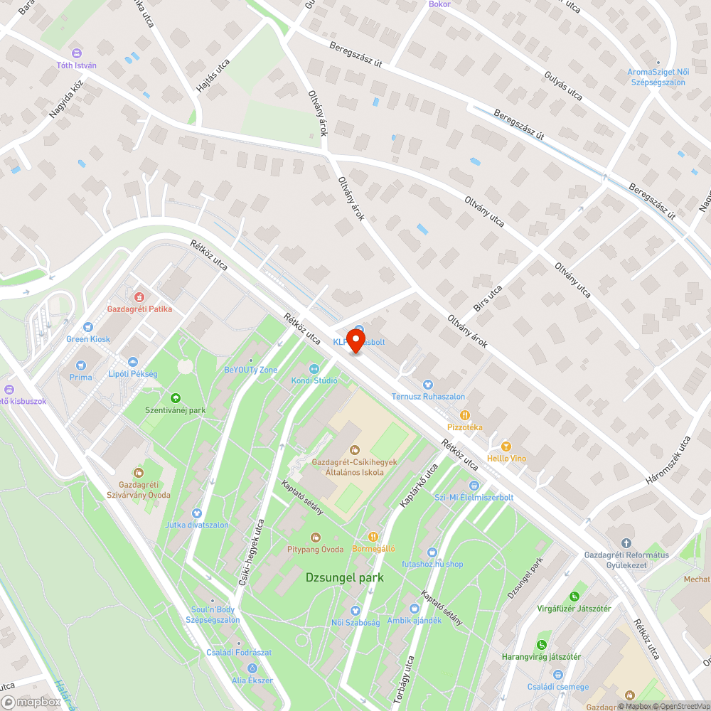 Elhagyott autók a Judo Akadémia előtt bejelentés helye