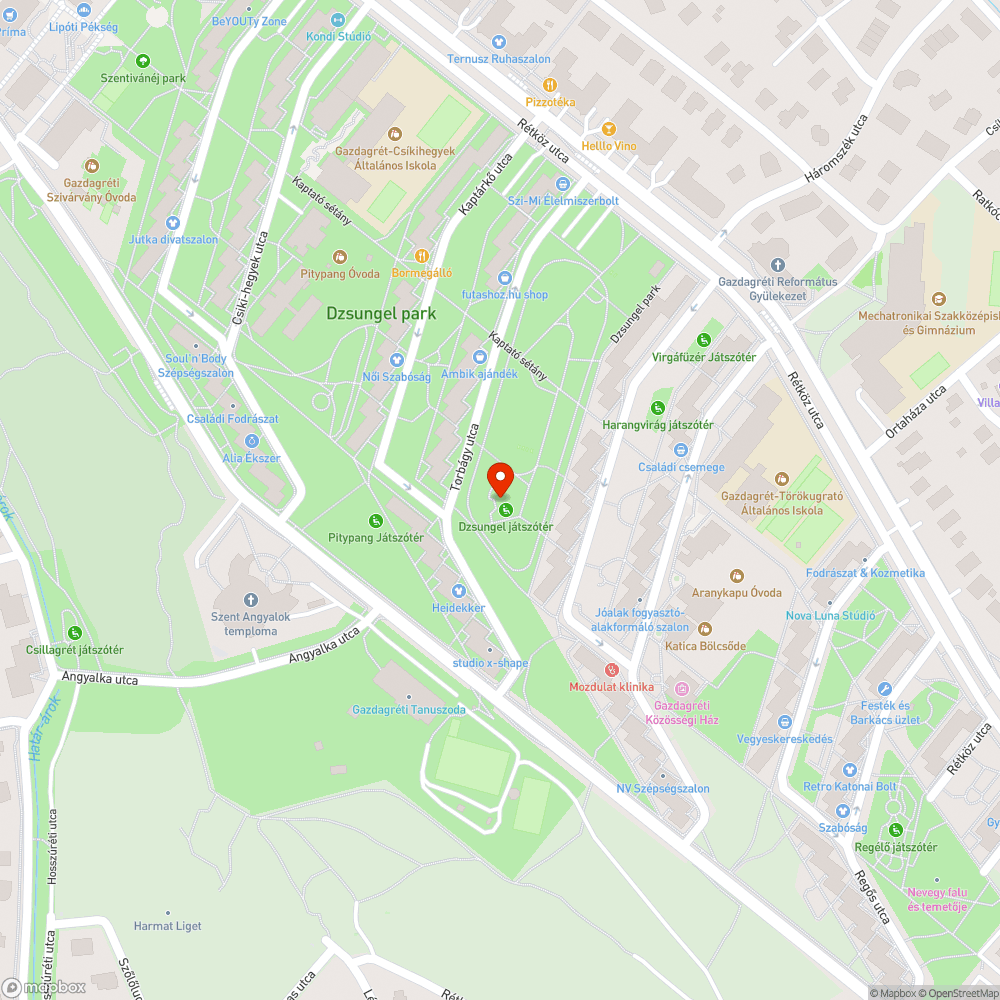 Dzsungel játszótér táblái bejelentés helye