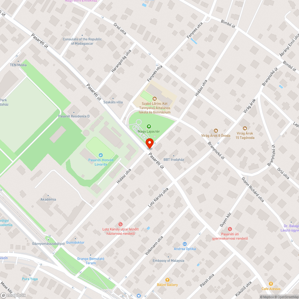 Megrongált hirdetőtábla bejelentés helye