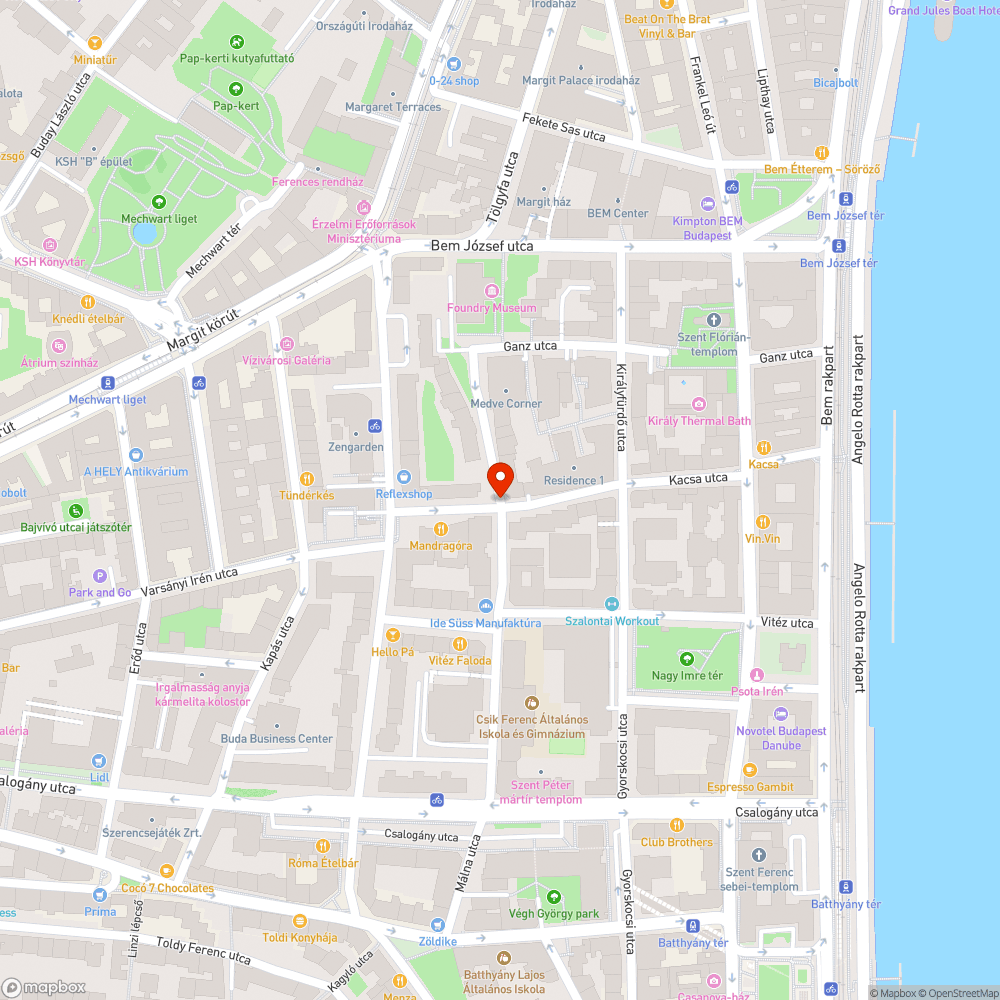 Megállni tilos tábla hiánya miatt rendszeres ráparkolás bejelentés helye