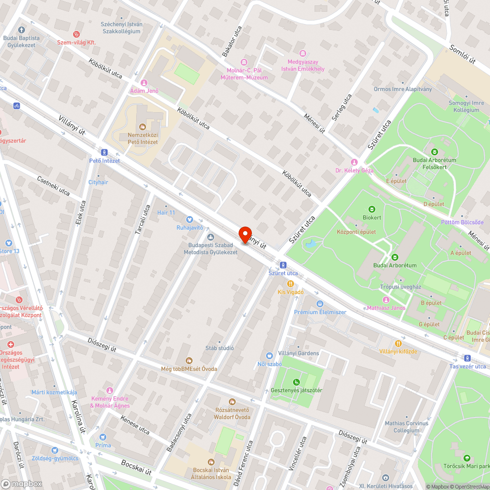 Villamosmegálló megközelítése építkezés idején bejelentés helye