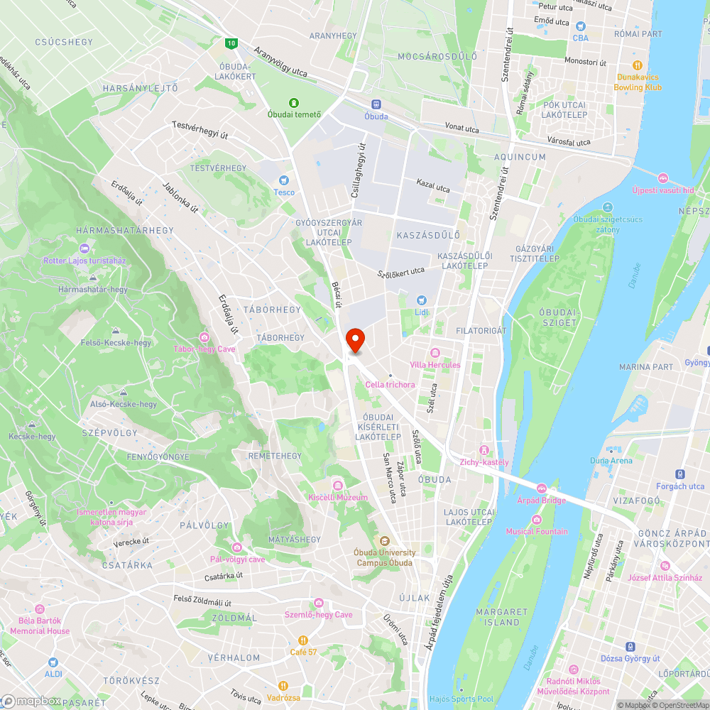 Balesetveszélyes, billegő aknafedlapok bejelentés helye