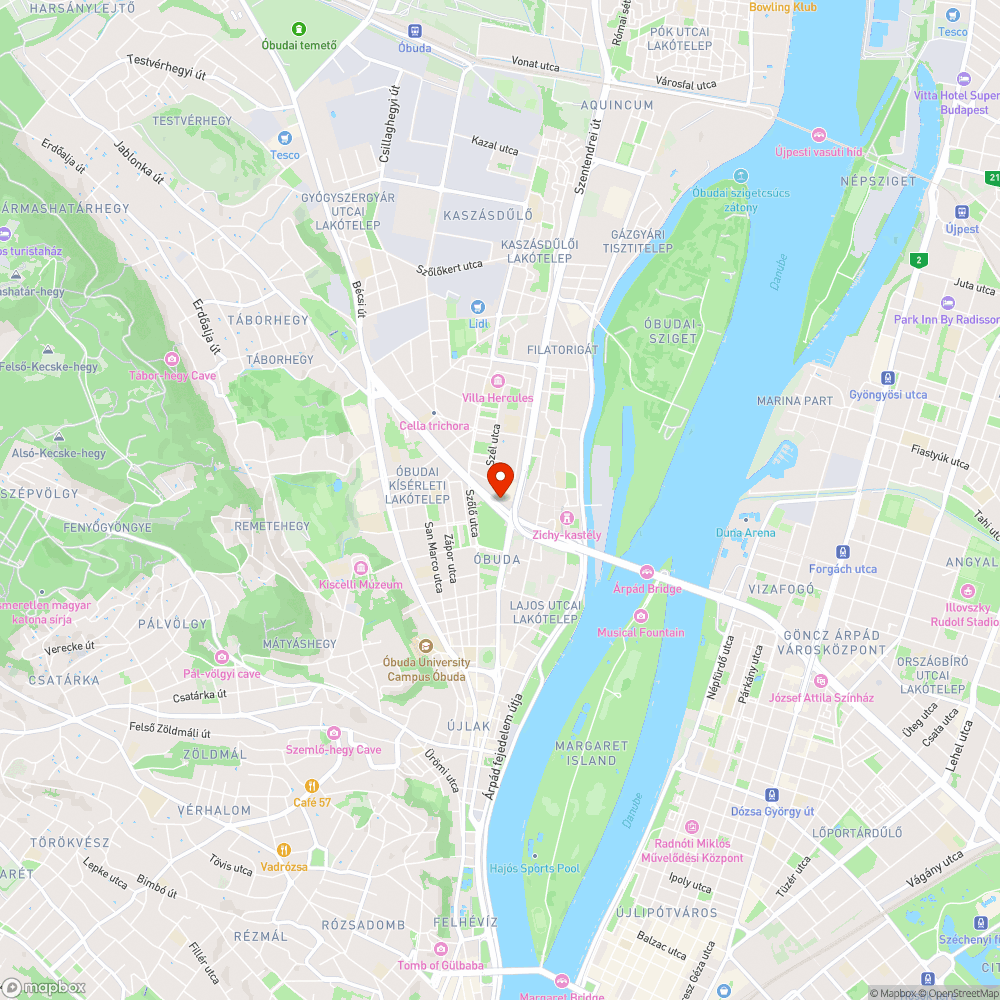 Kissé kényelmetlen pad bejelentés helye