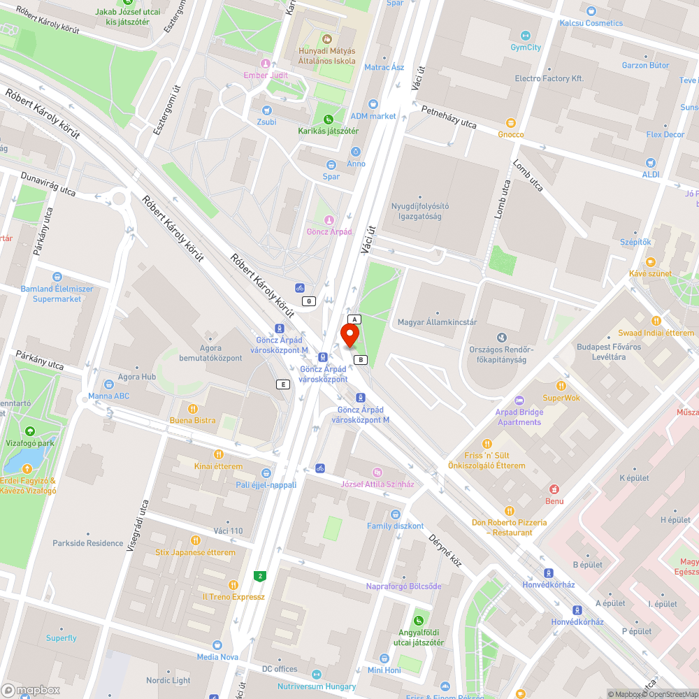 Göncz Árpád Városközpont aluljáró feljárójánál rossz állapotú járda bejelentés helye