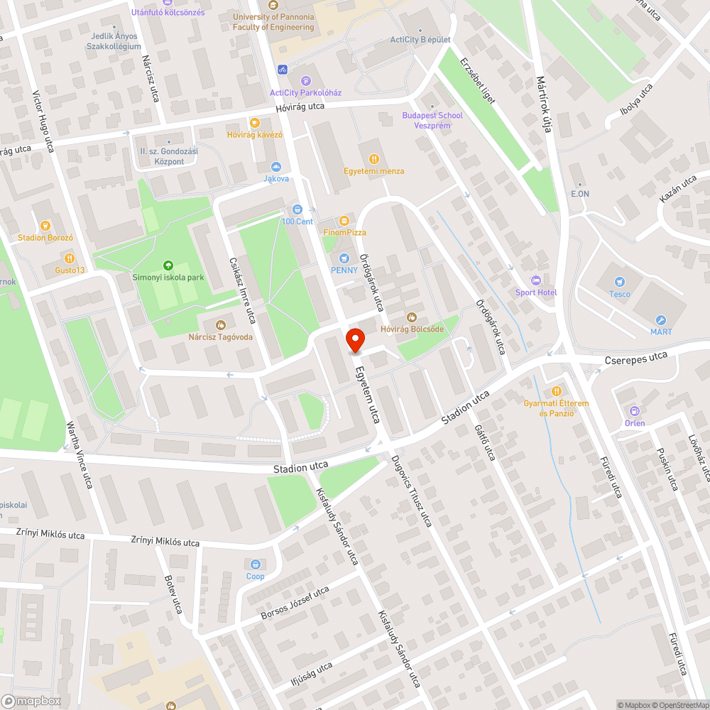 Kátyú az Egyetem utcán bejelentés helye