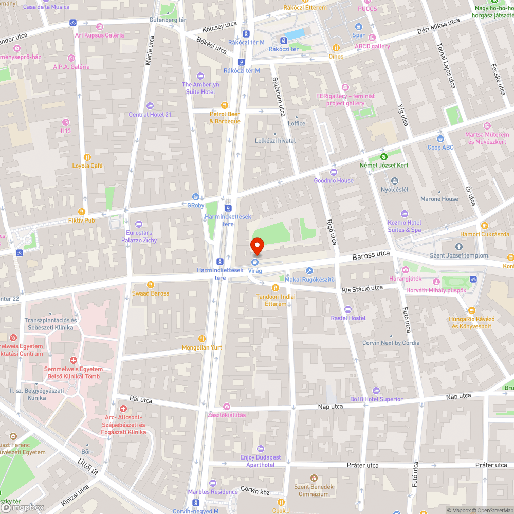 Botlásveszélyes, a járdából kiemelkedő fedlap bejelentés helye