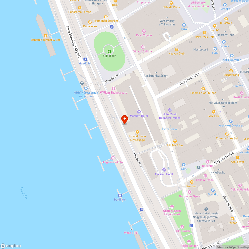 Telegraffitizett BKV dobozok a Duna korzón bejelentés helye