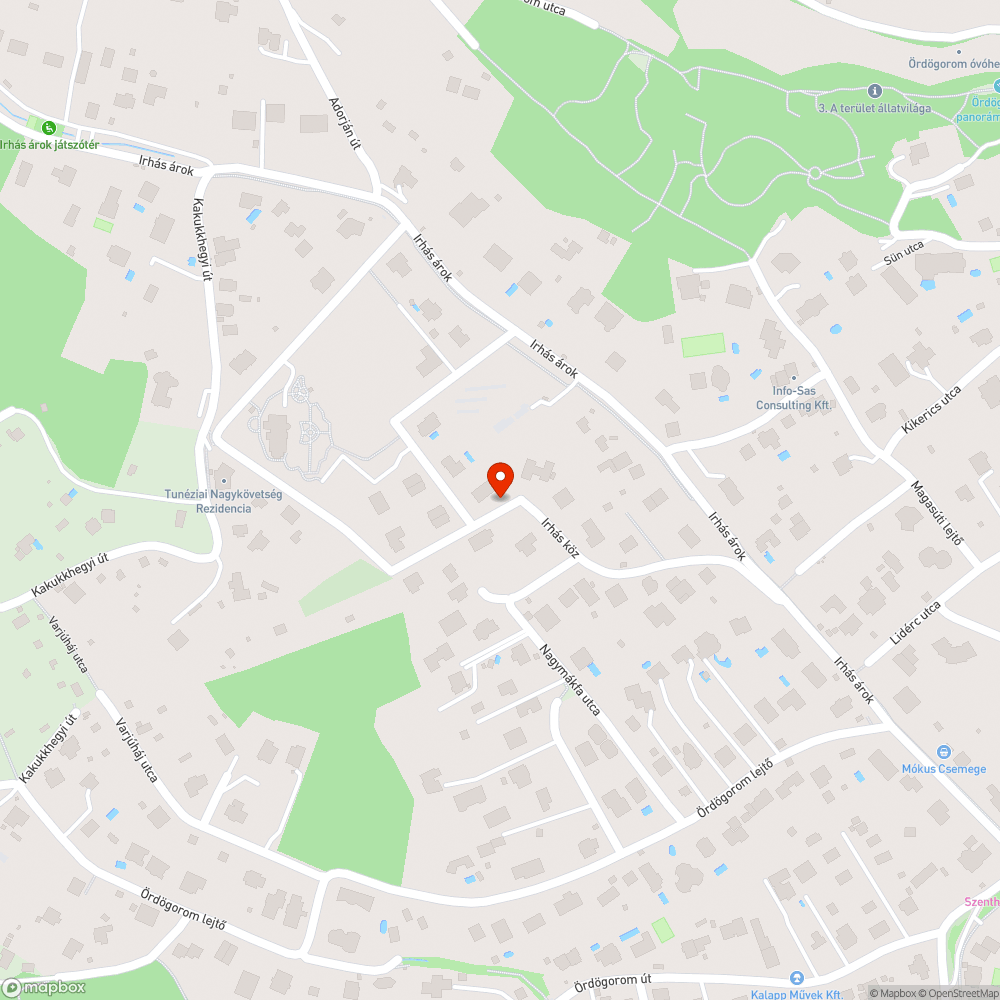 Jogos a kapuval szemben megállni tilos tábla? bejelentés helye