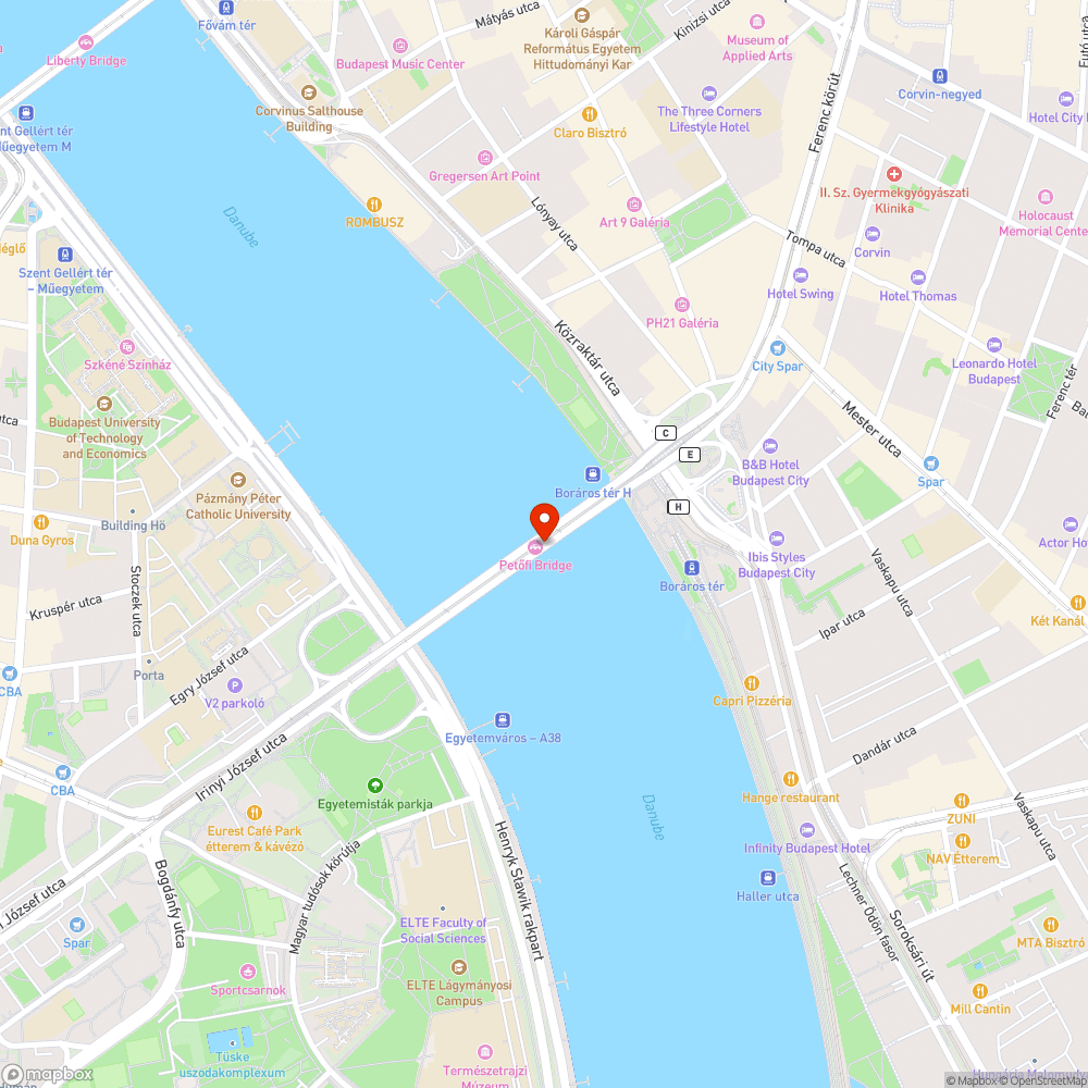 A Petöfi hid déli oldalan elsodródott a bója bejelentés helye