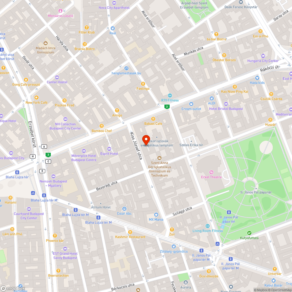 lejárt műszaki vizsgás Mercedes a Bezerédj-Kiss József utca sarkánál bejelentés helye