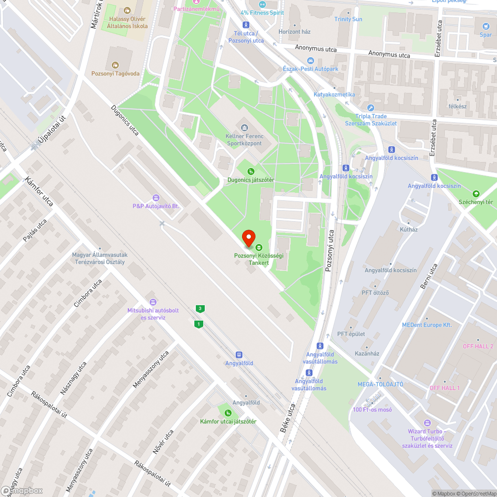 Zöld felületen parkoló autók bejelentés helye