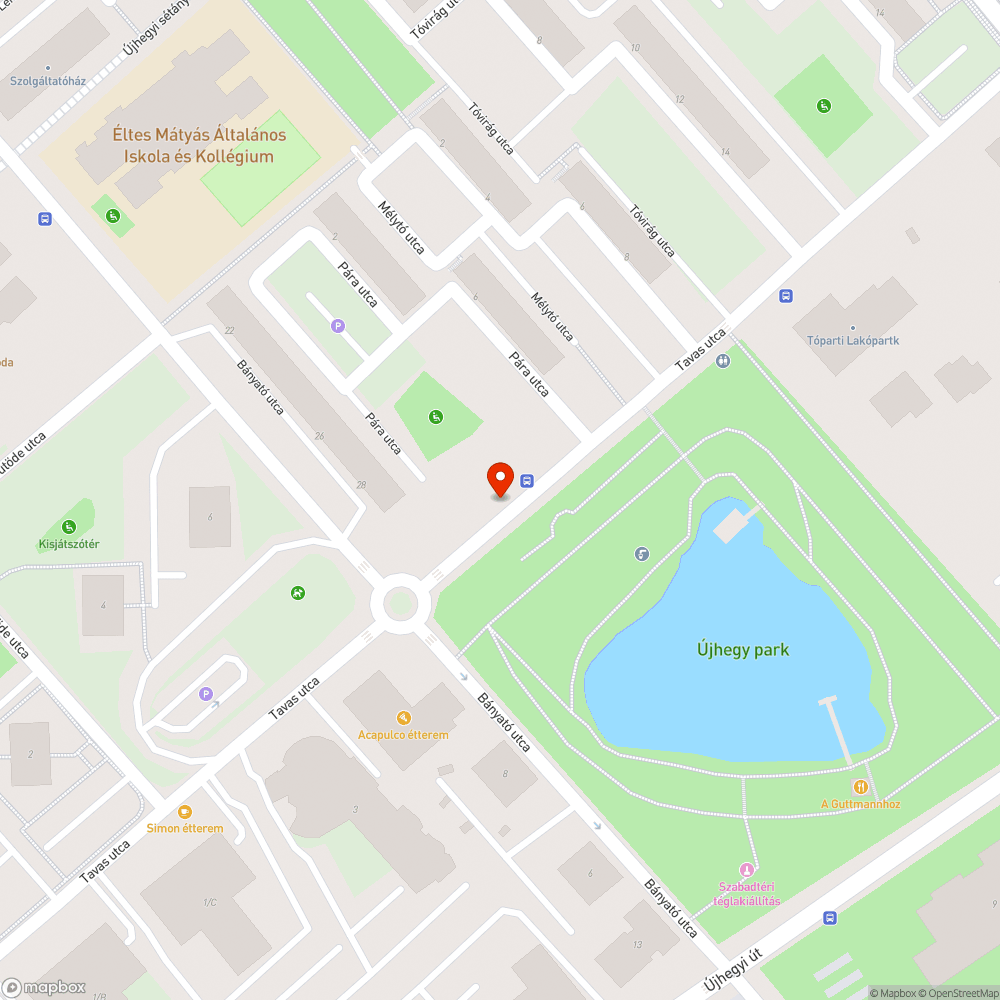 Hetek óta járdán rohadó szemét bejelentés helye