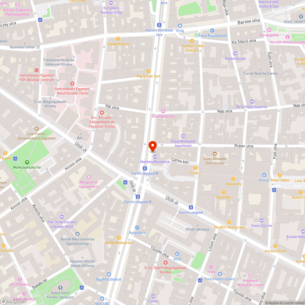 ~Folyamatos parkolás a kanyarodó sávban a Corvin mellett bejelentés helye