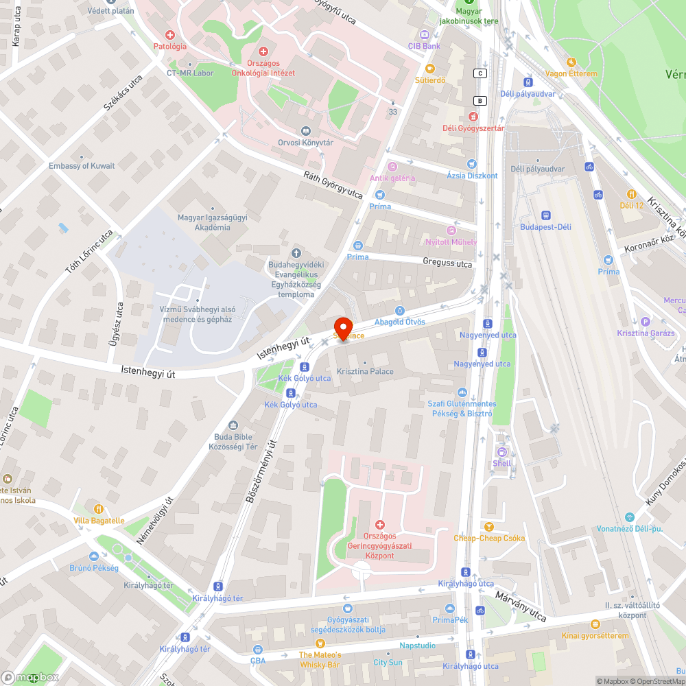 Sérült, kiálló fedlap bejelentés helye