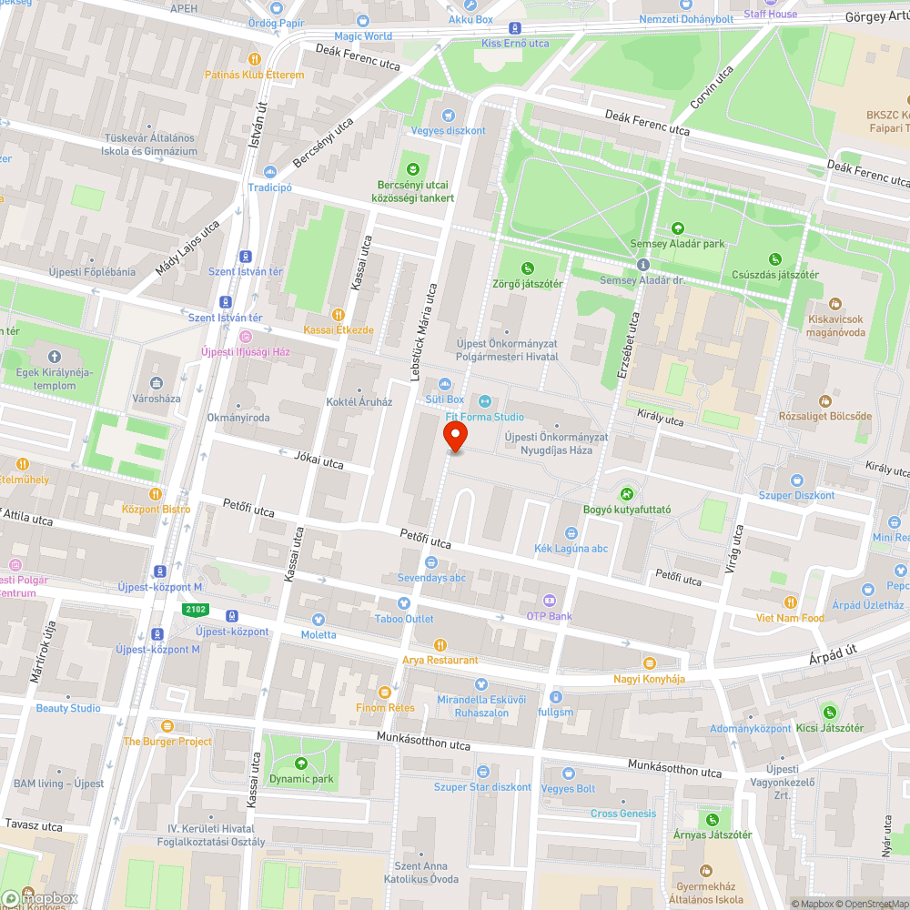 Rossz állapotú tájékoztató tábla bejelentés helye