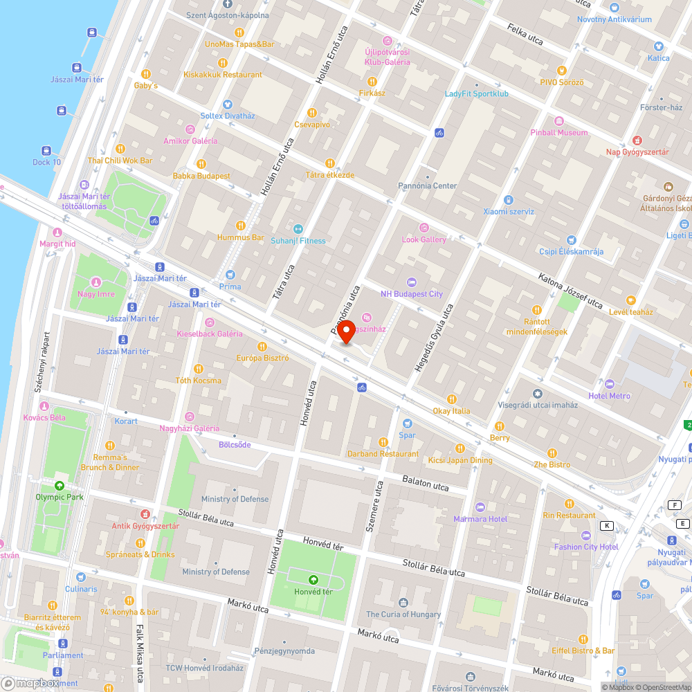 Az egyik új fa körüli karók kidőltek bejelentés helye