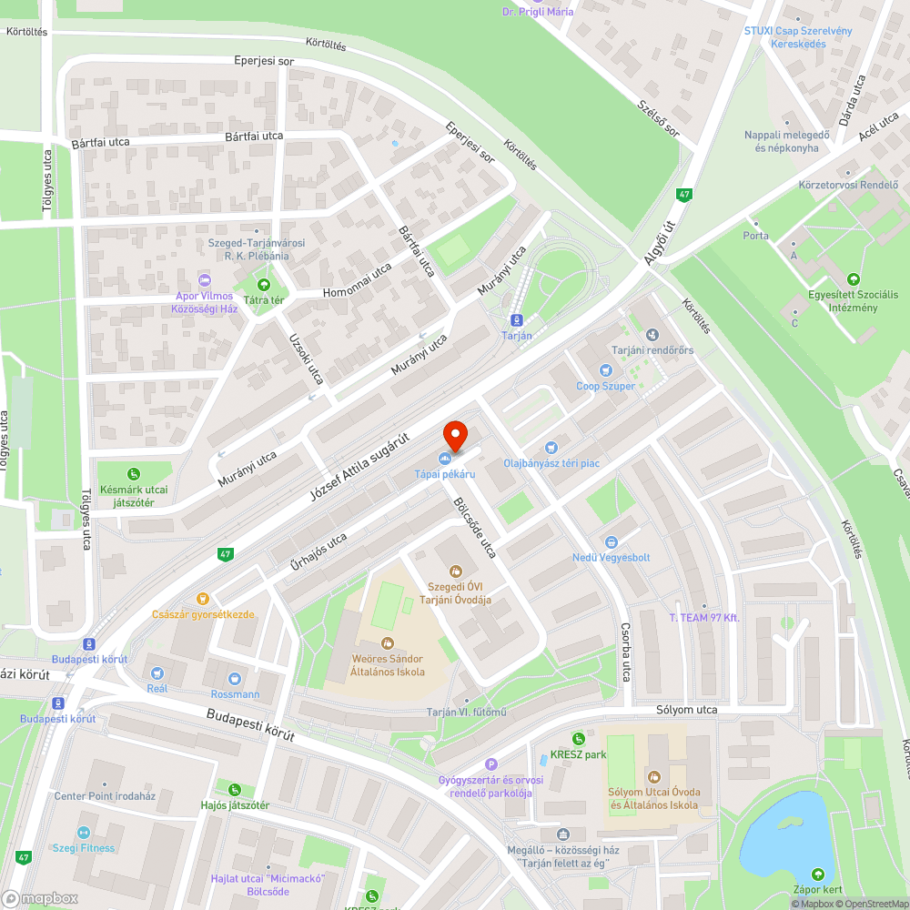 Régi fedlap, botlásveszélyes beton széllel bejelentés helye