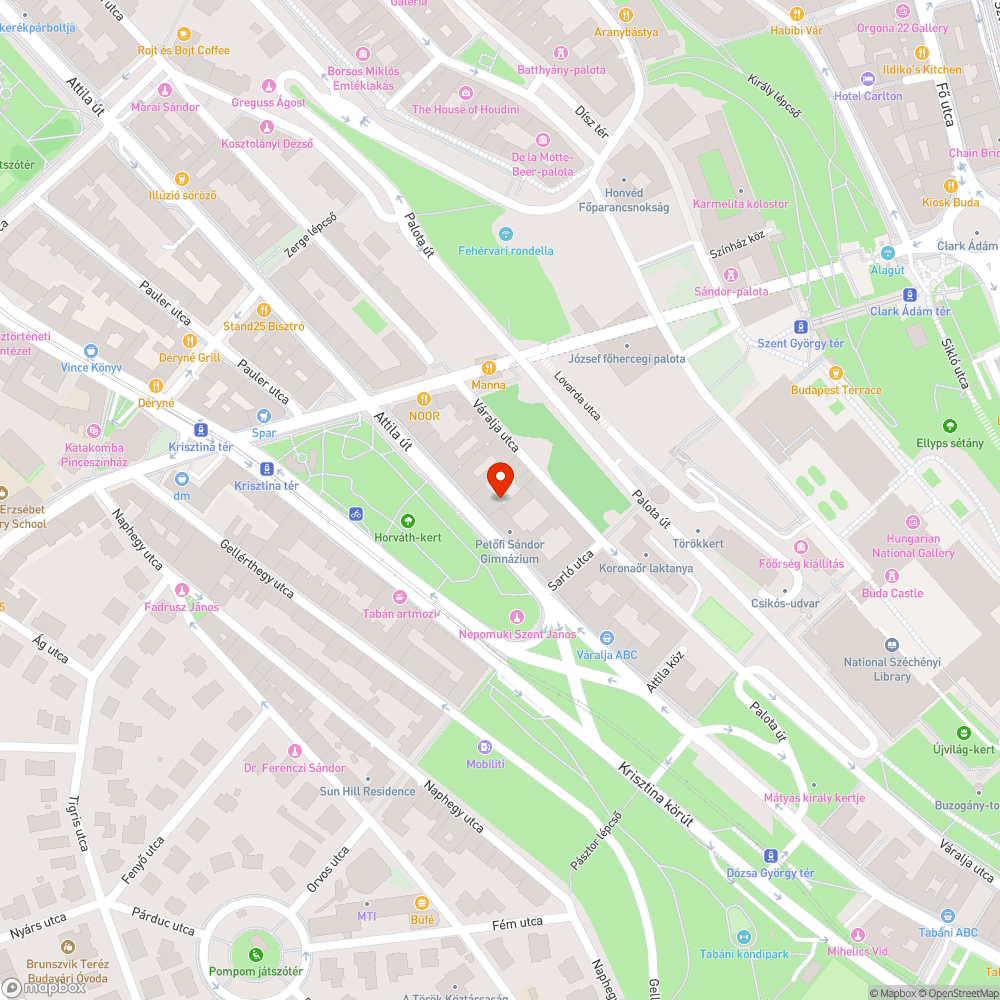 Eldobott papírdobozok a játszótérnél a szobornál bejelentés helye