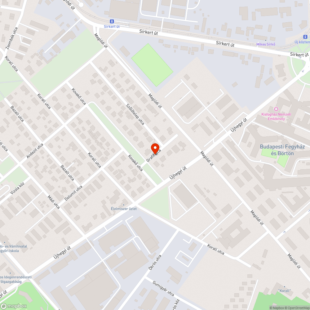 Roncs Opel Zafira közterületen, zöldterületen bejelentés helye