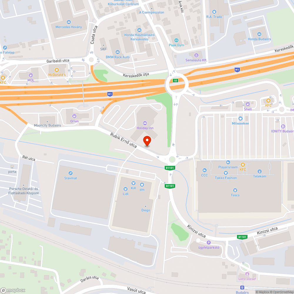 Két csúnyán megsüllyedt csatornafedél a Tesco irányában bejelentés helye