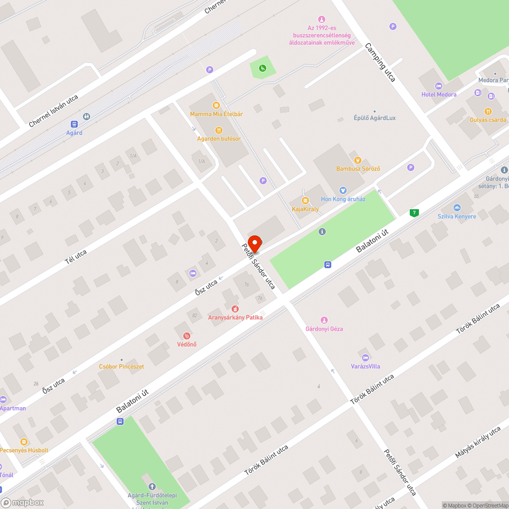 Agárdi posta mellett két kőoszlop sérült vagy hiányzik bejelentés helye