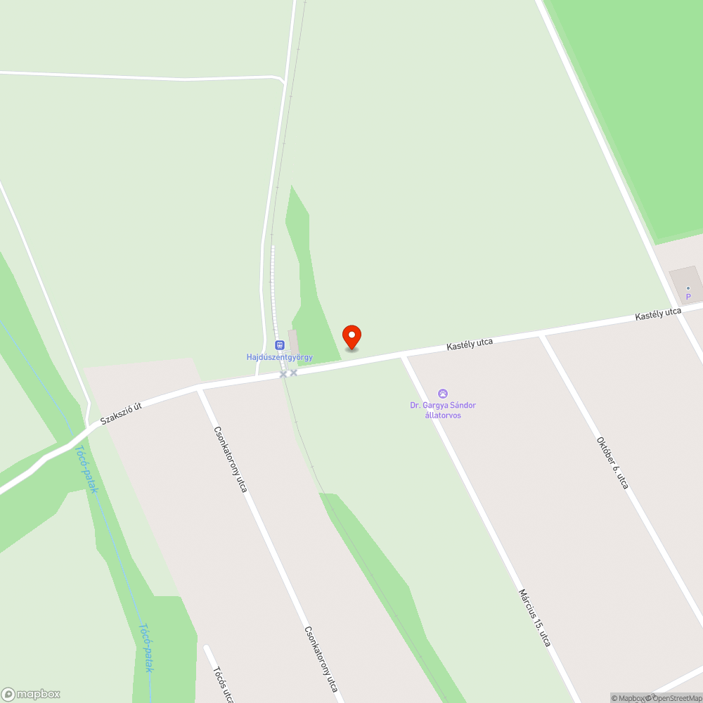 Bontott csempék az út közepére lerakva bejelentés helye