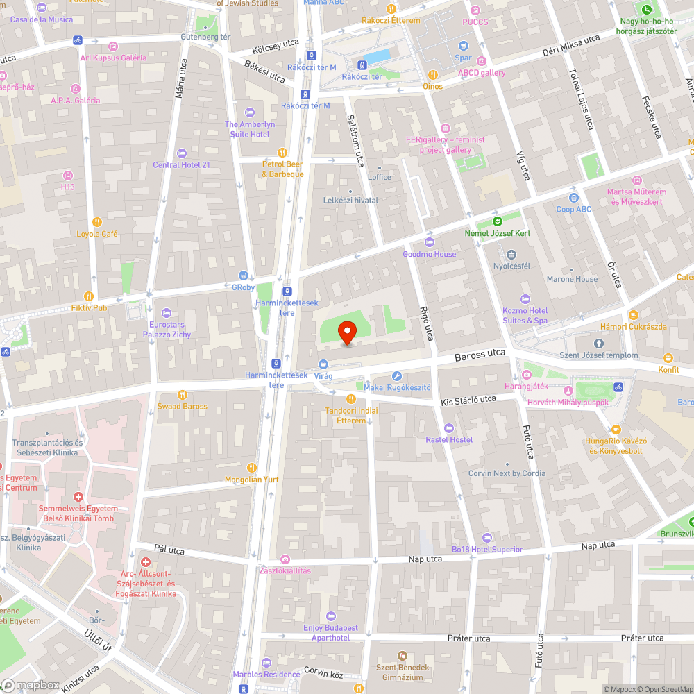 Harminckettesek terén több méteres hézag és egy kátyú a járdán bejelentés helye