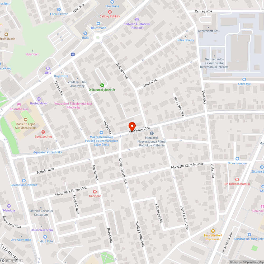 Veszprémi Ady utcai buszmegállóban nincs szemetes bejelentés helye