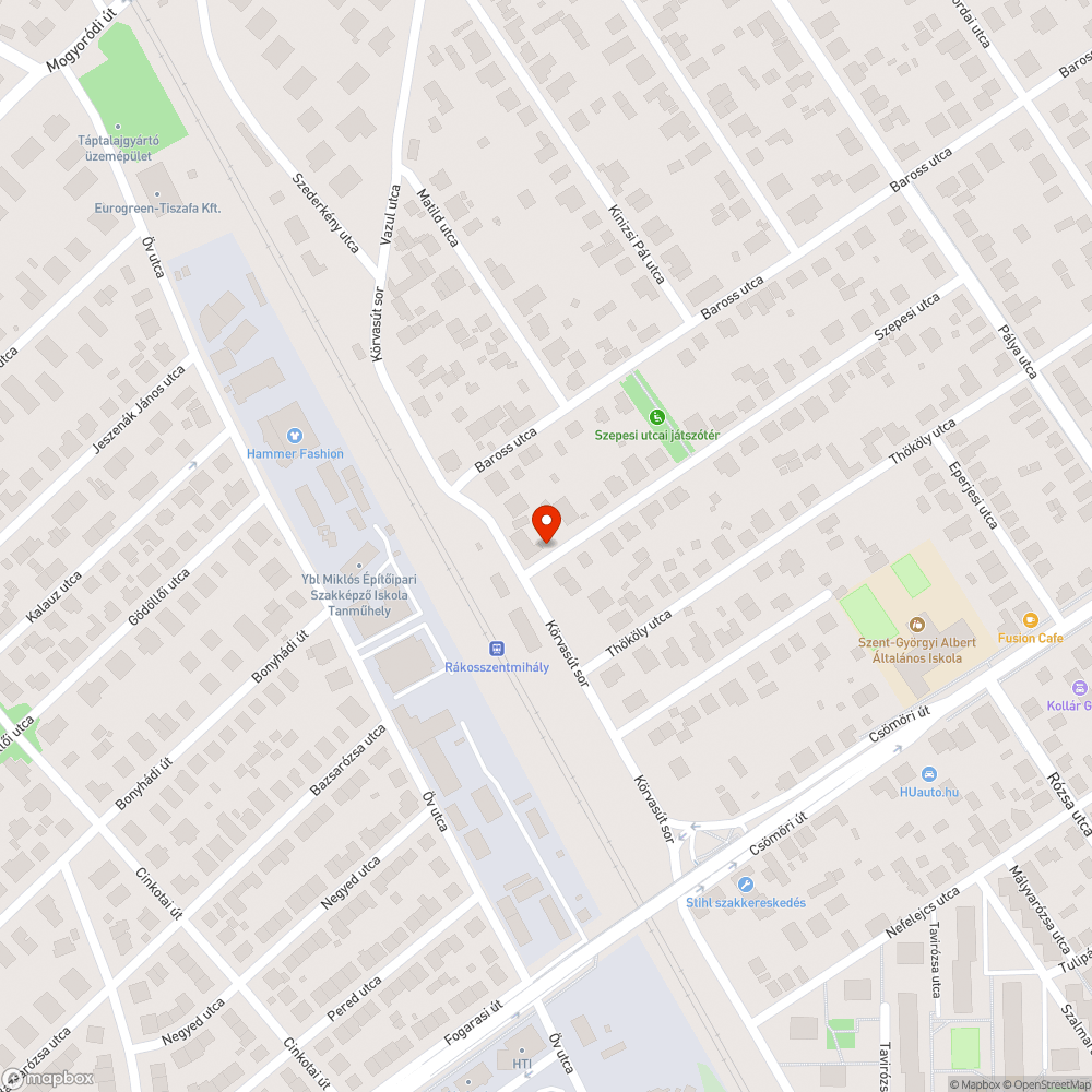 Járdára nőtt gyomnövény és járdára belógó akácfa bejelentés helye