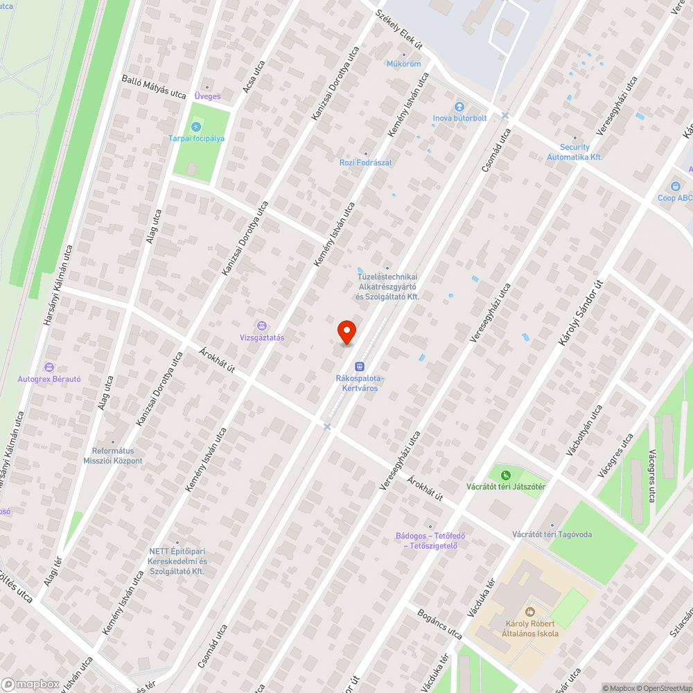 Vasútállomáson több zsák szemét bejelentés helye