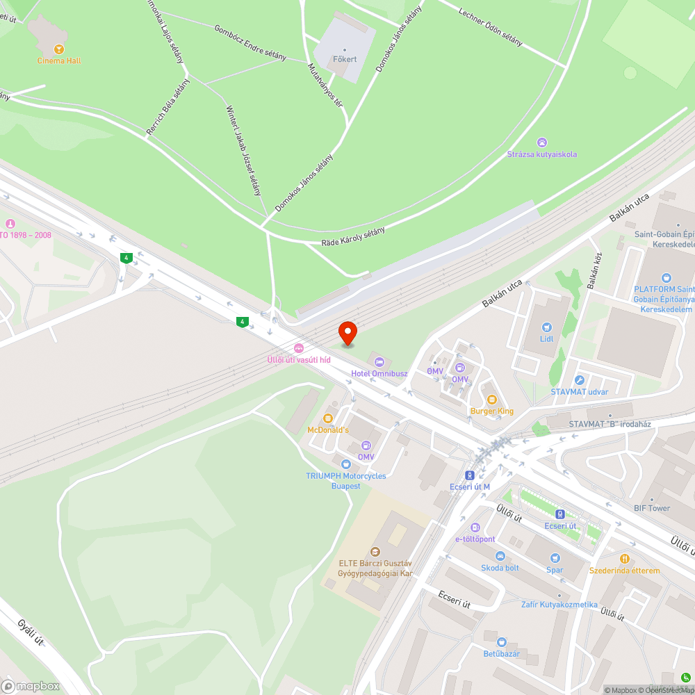 Járdára lógó betontömb bejelentés helye