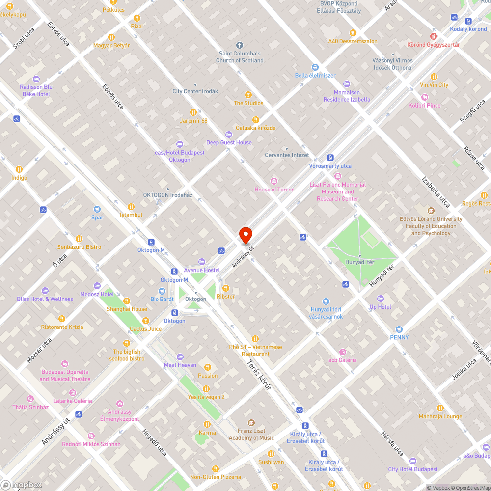 Nyitott ajtó az oszlopon bejelentés helye