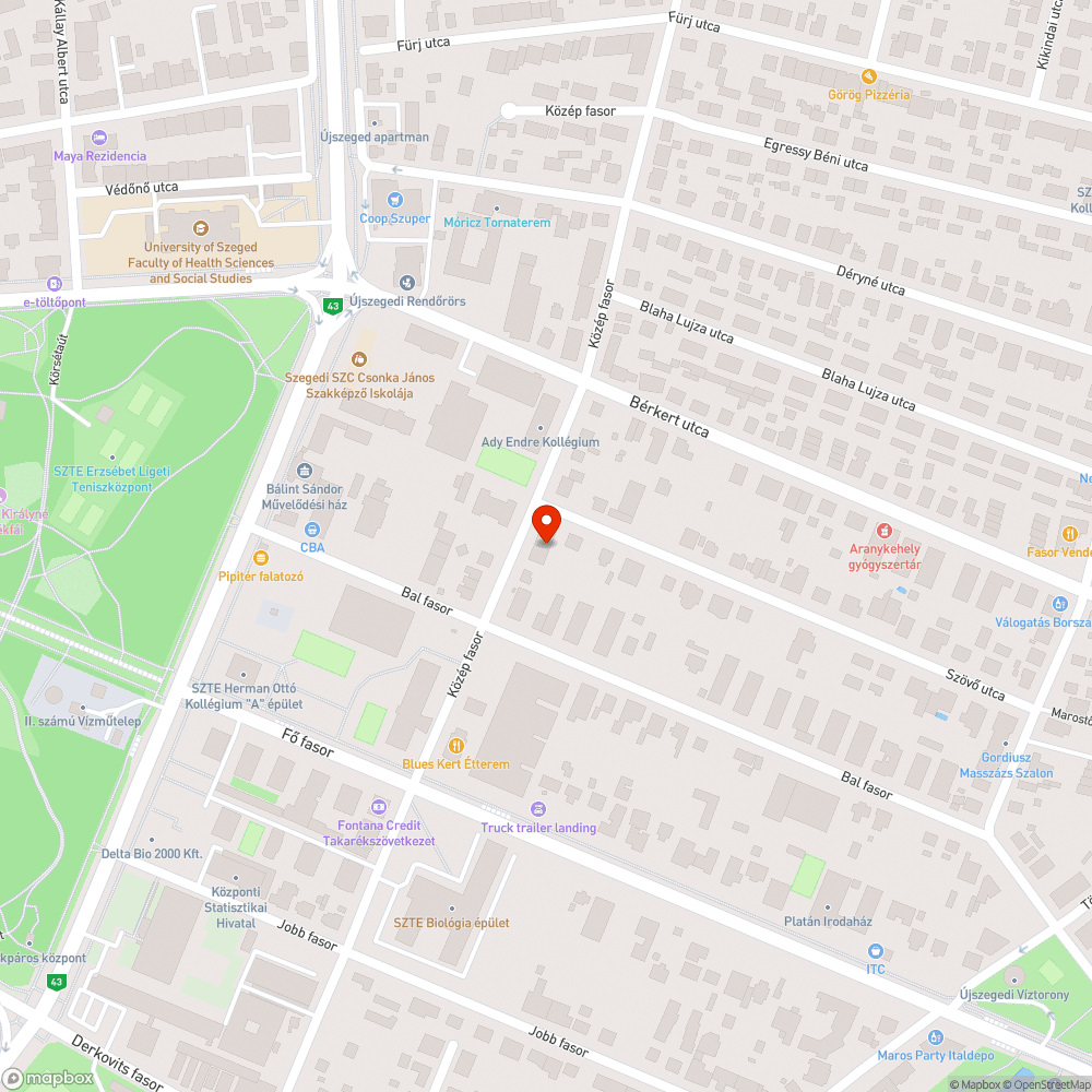 Kátyú a Közép fasor és a Szövő utca kereszteződésében bejelentés helye