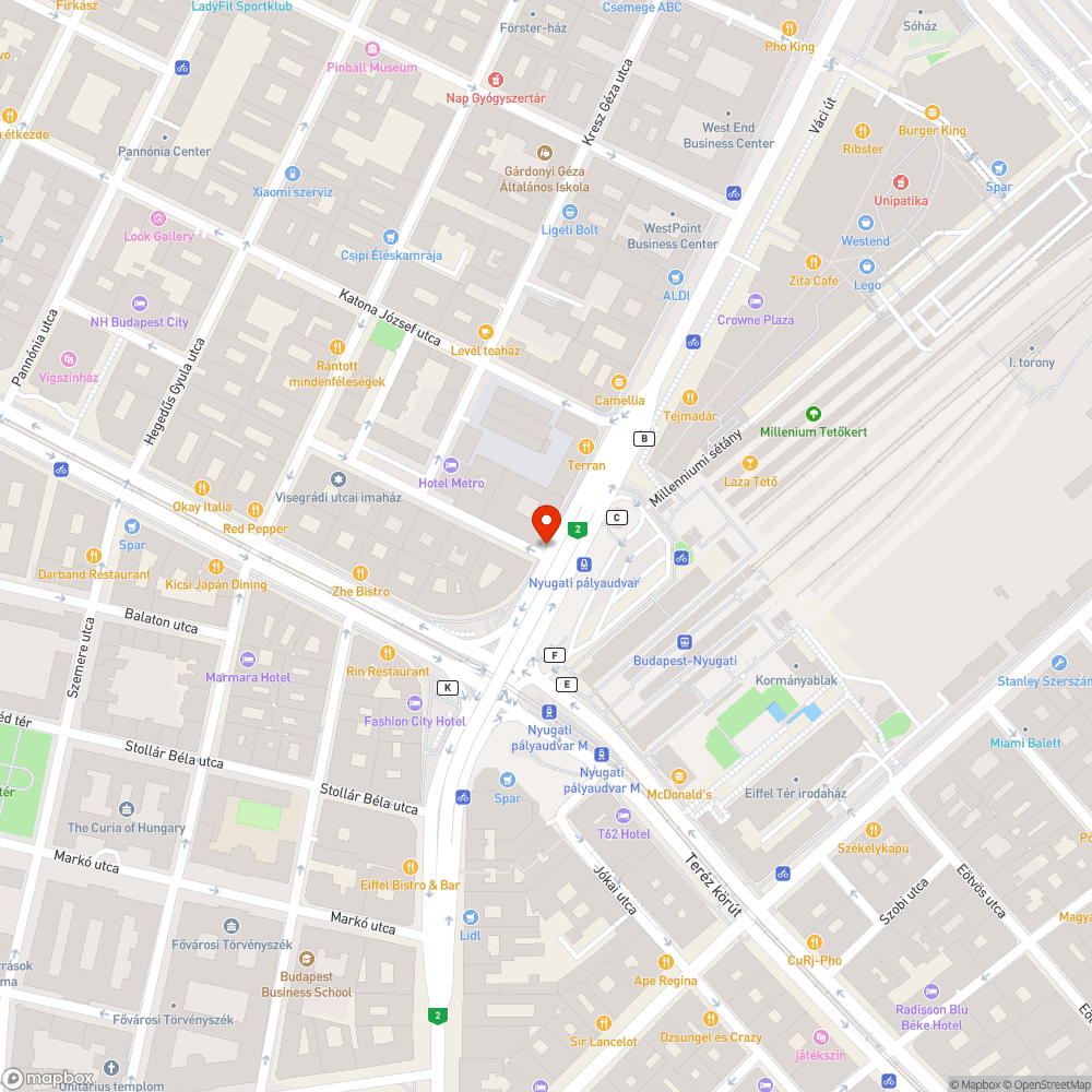 Továbbra is állandó járdán parkolás - fizikai védelmet kérünk! bejelentés helye