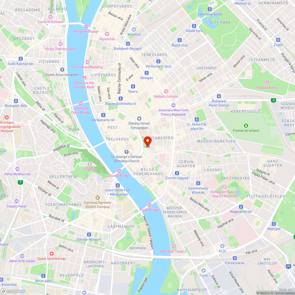 Eltolt virágláda, hiányzó poller bejelentés helye